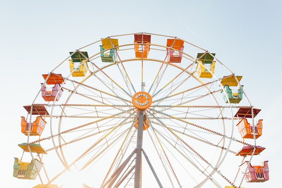 ferris-wheel attraction